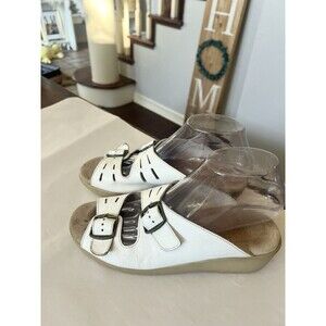 SAS Women Sandals Tripad Comfort Leather T Strap White Slip On  Size 8M Captiva